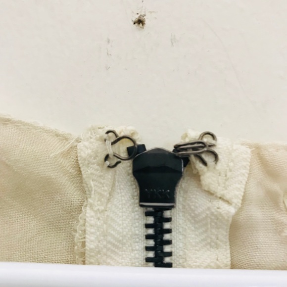 Luca Couture Lace Dress Mid-knee - Picture 5 of 5